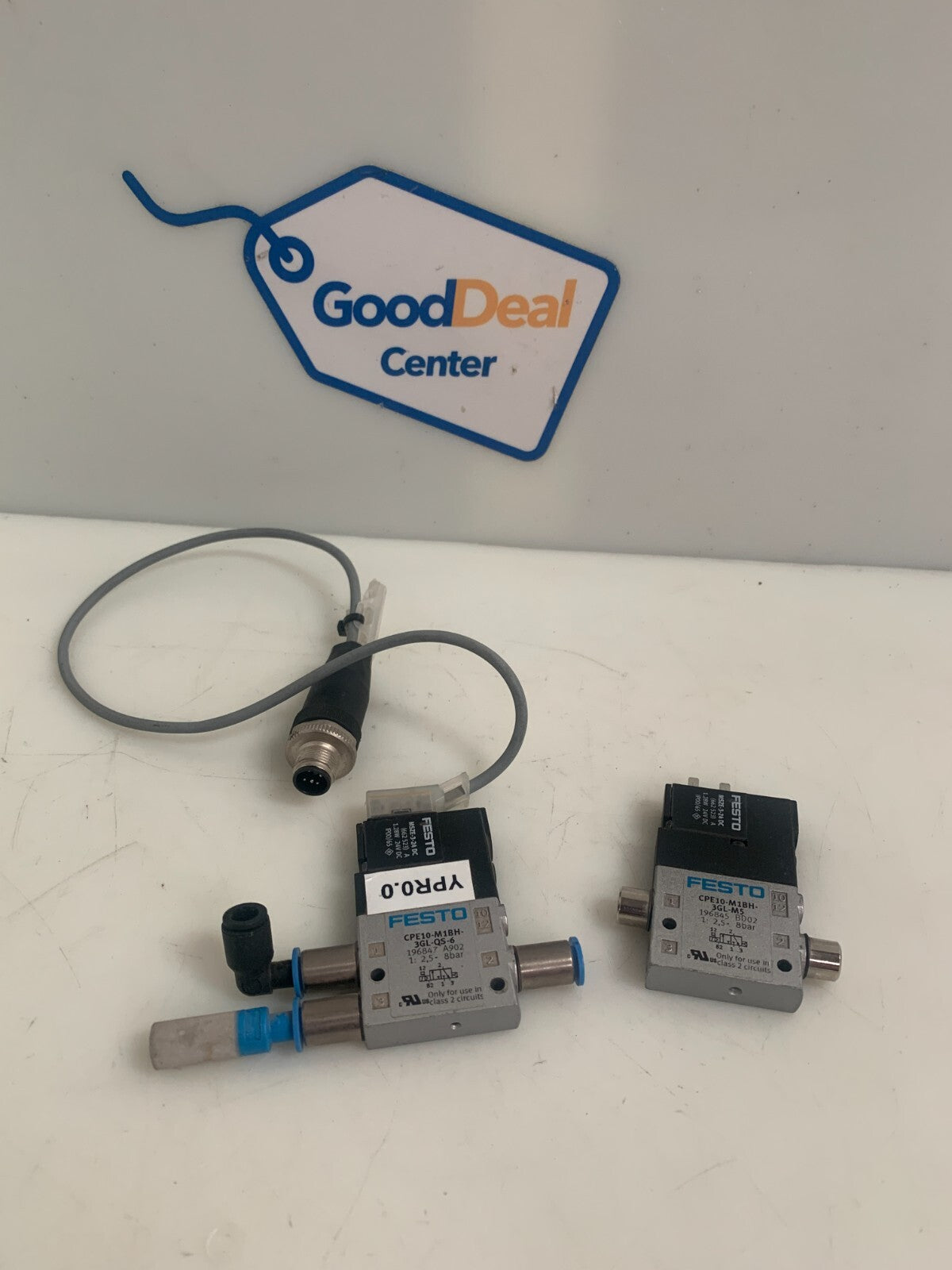 Lot of 2 Festo CPE10-M1BH-3GL-QS-6 & CPE10-M1BH-3GL-M5 Solenoid valves
