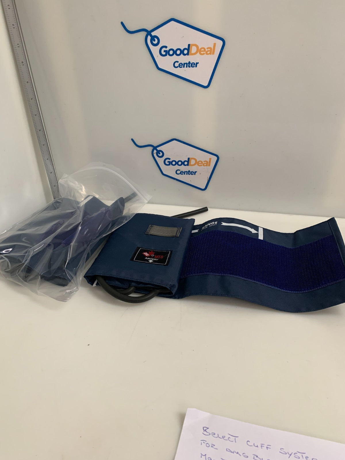 SELECT CUFF SYSTEM FOR AMG BLOOD PRESSURE MONITORS MED 8.7-12-6 LARGE ADULT0