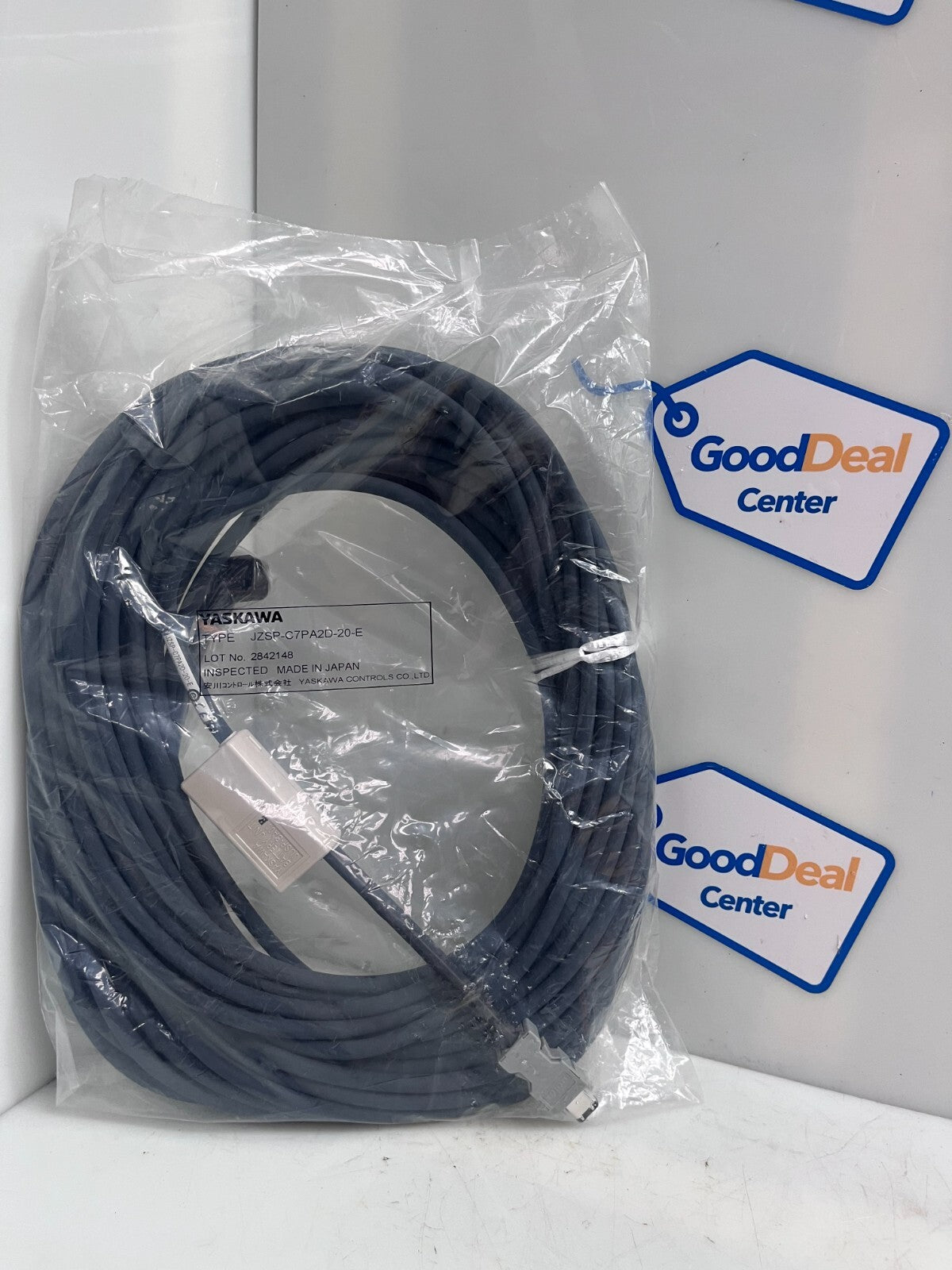 YASKAWA  Servo Motor & Encoder Cable JZSP-C7PA2E-20-E