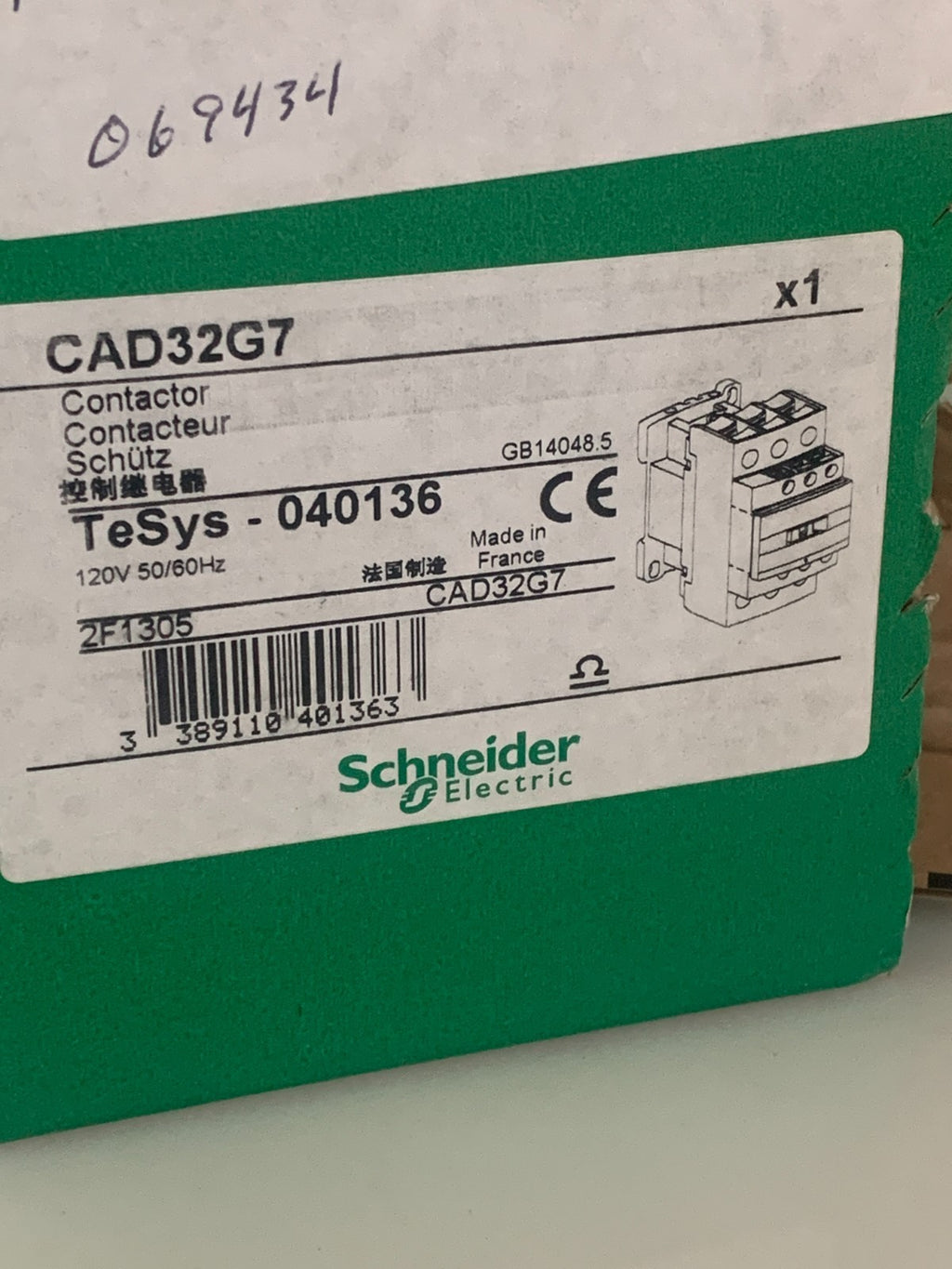 SCHNEIDER CONTACTOR CAD32G73