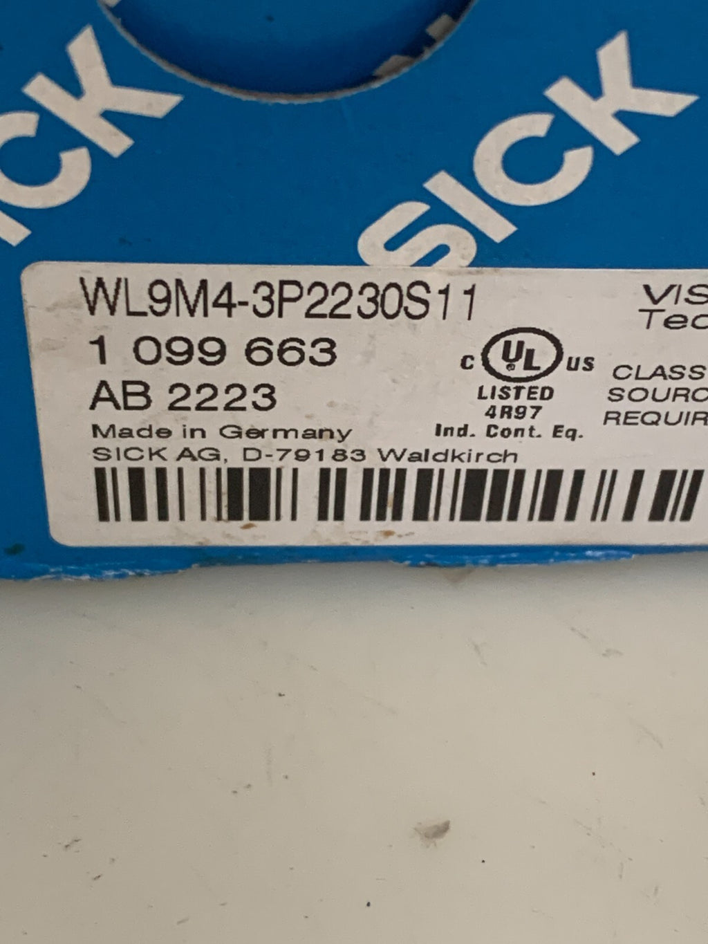 SICK PHOTOELECTRIC RETRO REFLECTIVE SENSOR WL9M4-3P2230S11