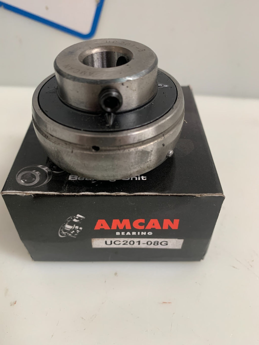 AMCAN   Bearing  UC201-08G   (Lot of 5)