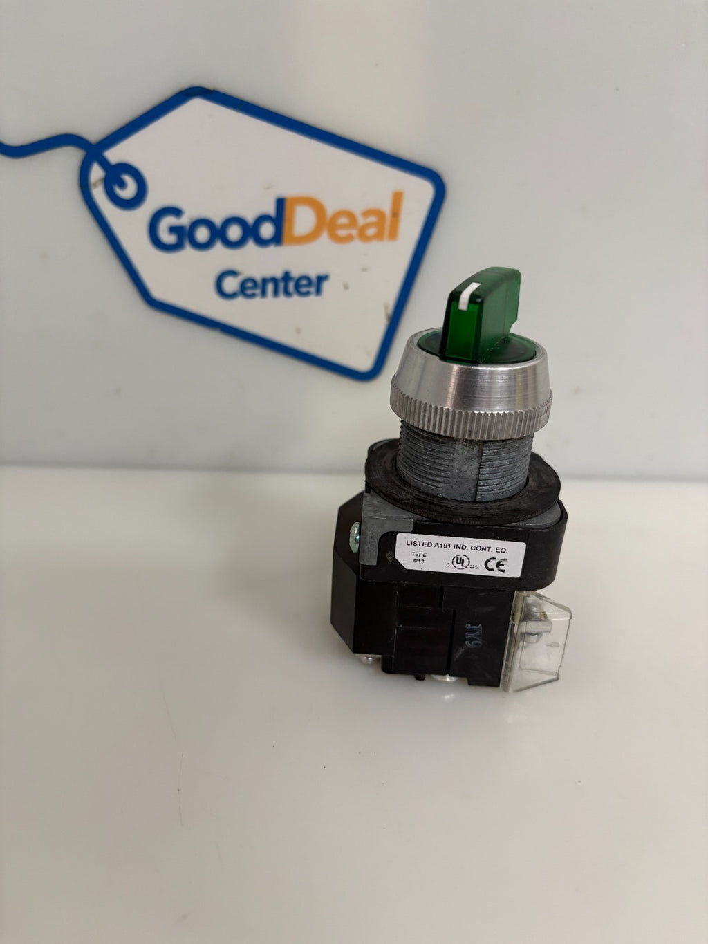 ALLEN BRADLEY 3 POSITION SELECTOR SWITCH 800T-16JG20KB7AA SER 4