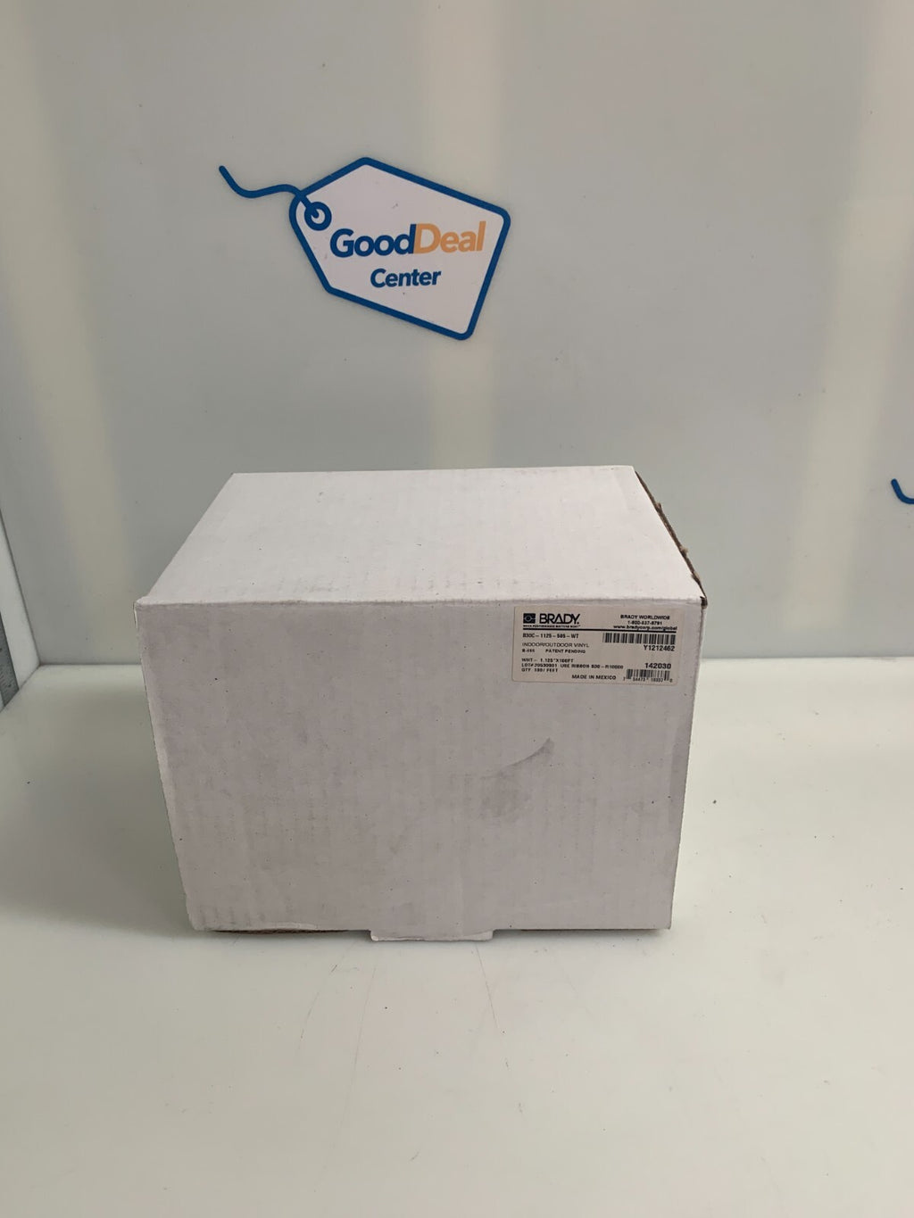 BRADY 1.125" X100FT B30C-1125-595-WT WHITE RIBBON CARTRIDGE