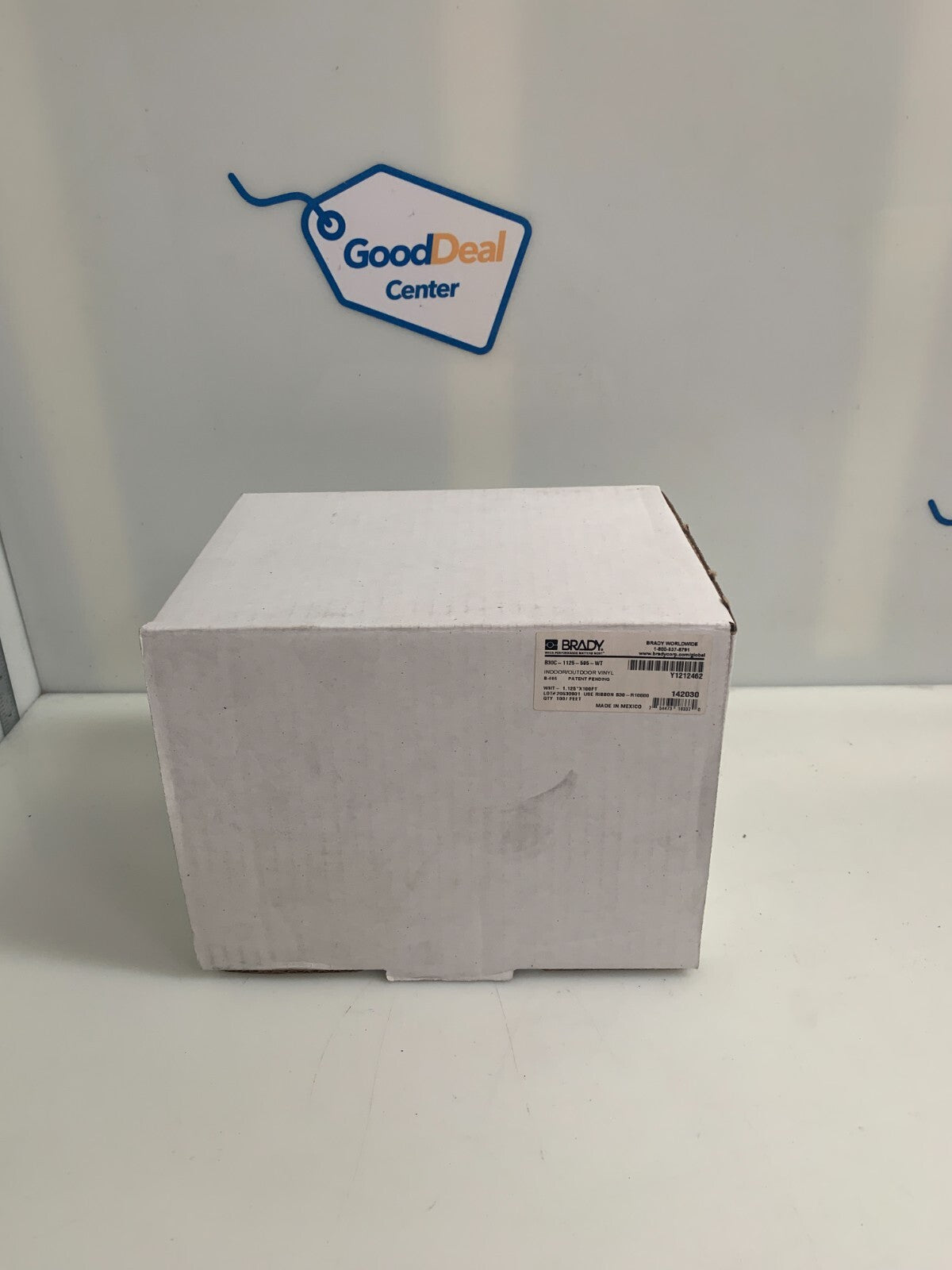 BRADY 1.125" X100FT B30C-1125-595-WT WHITE RIBBON CARTRIDGE