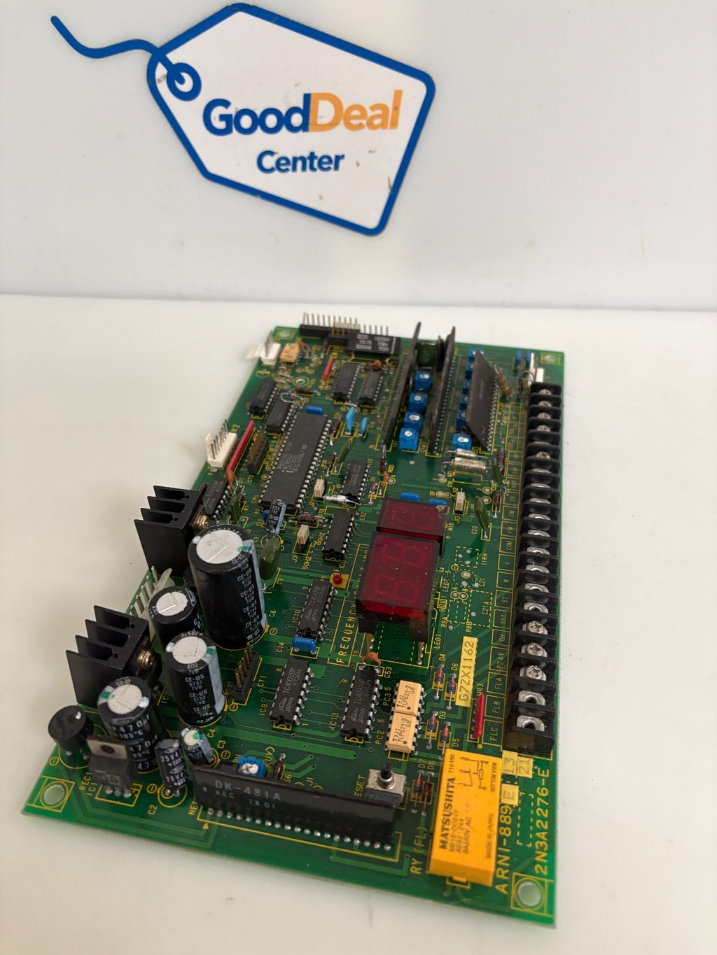 TOSHIBA ARNI-889E CONTROL BOARD 2J3A2276-E (1)0