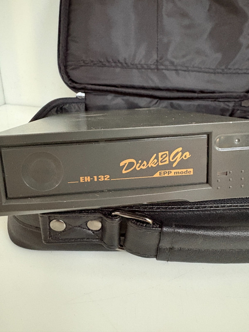 ATEN DISK 2 GO EH-132 EPP MODE 1