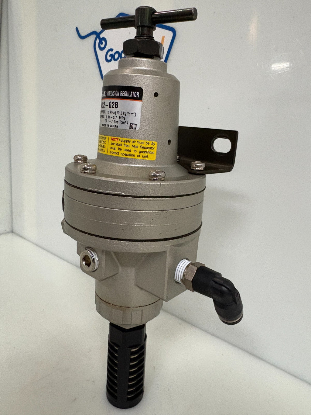 SMC PRECISION REGULATOR IR402-02B2