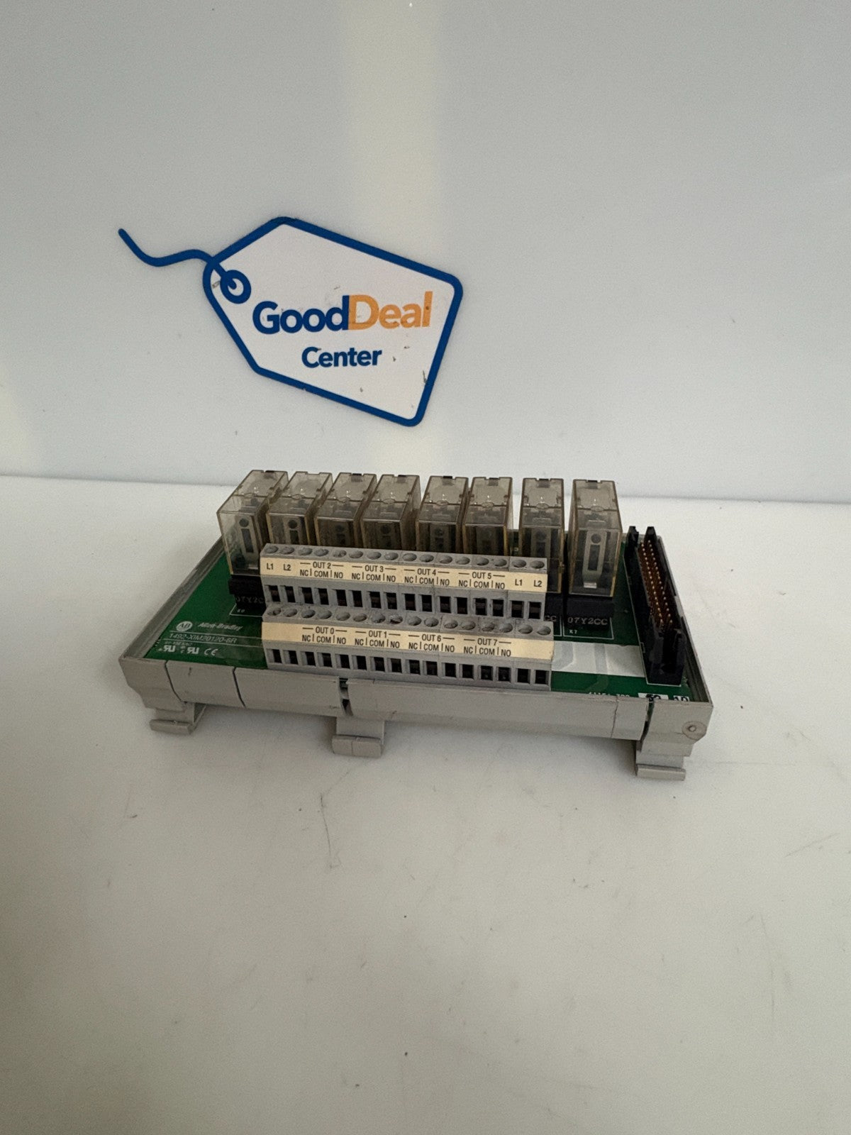 ALLEN BRADLEY RELAY MASTER MODULE 16 PIN 1492-XIM20120-8R A