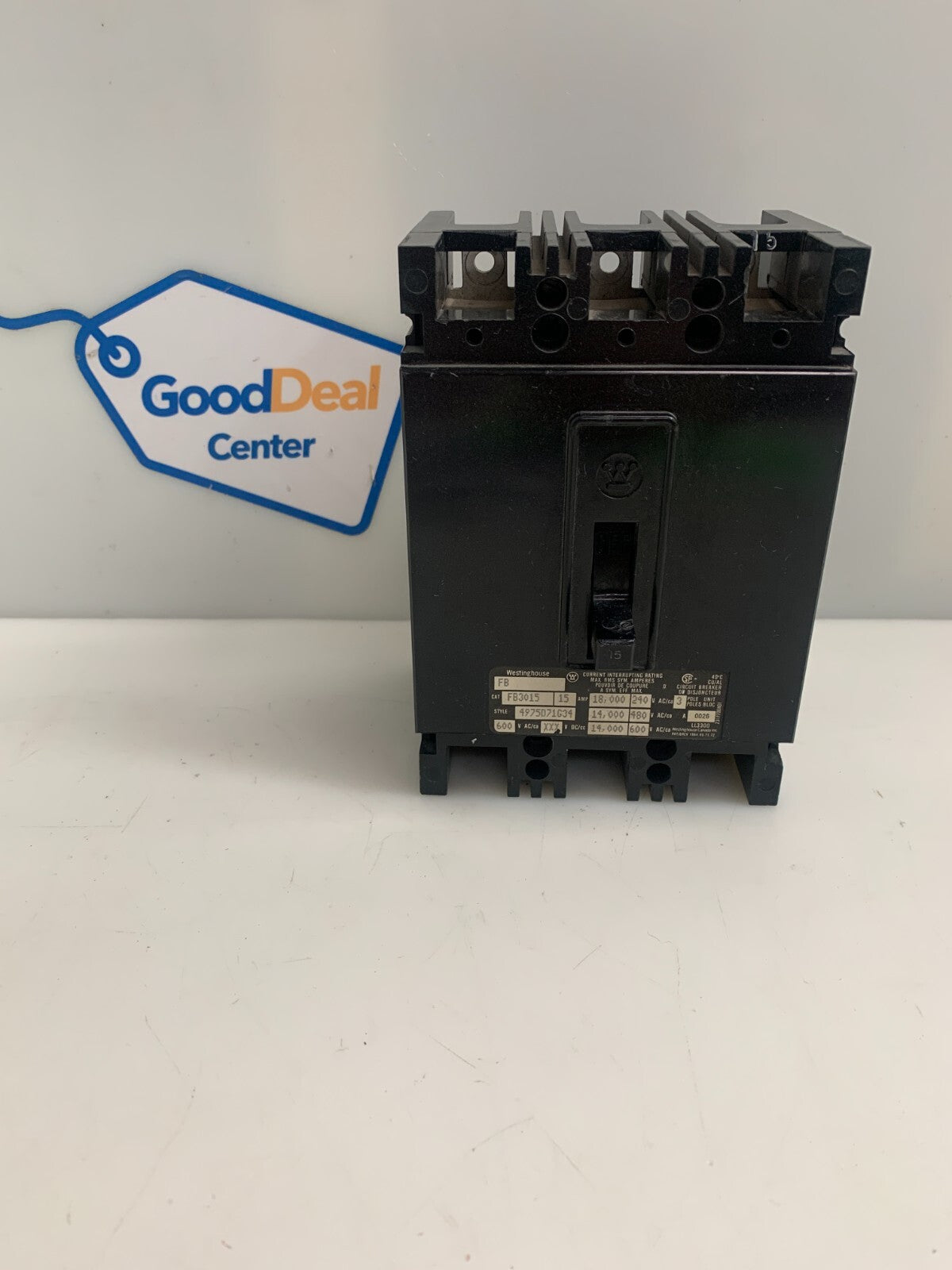 CUTLER HAMMER WESTINGHOUSE FB3015 CIRCUIT BREAKER 15 AMP 600V0