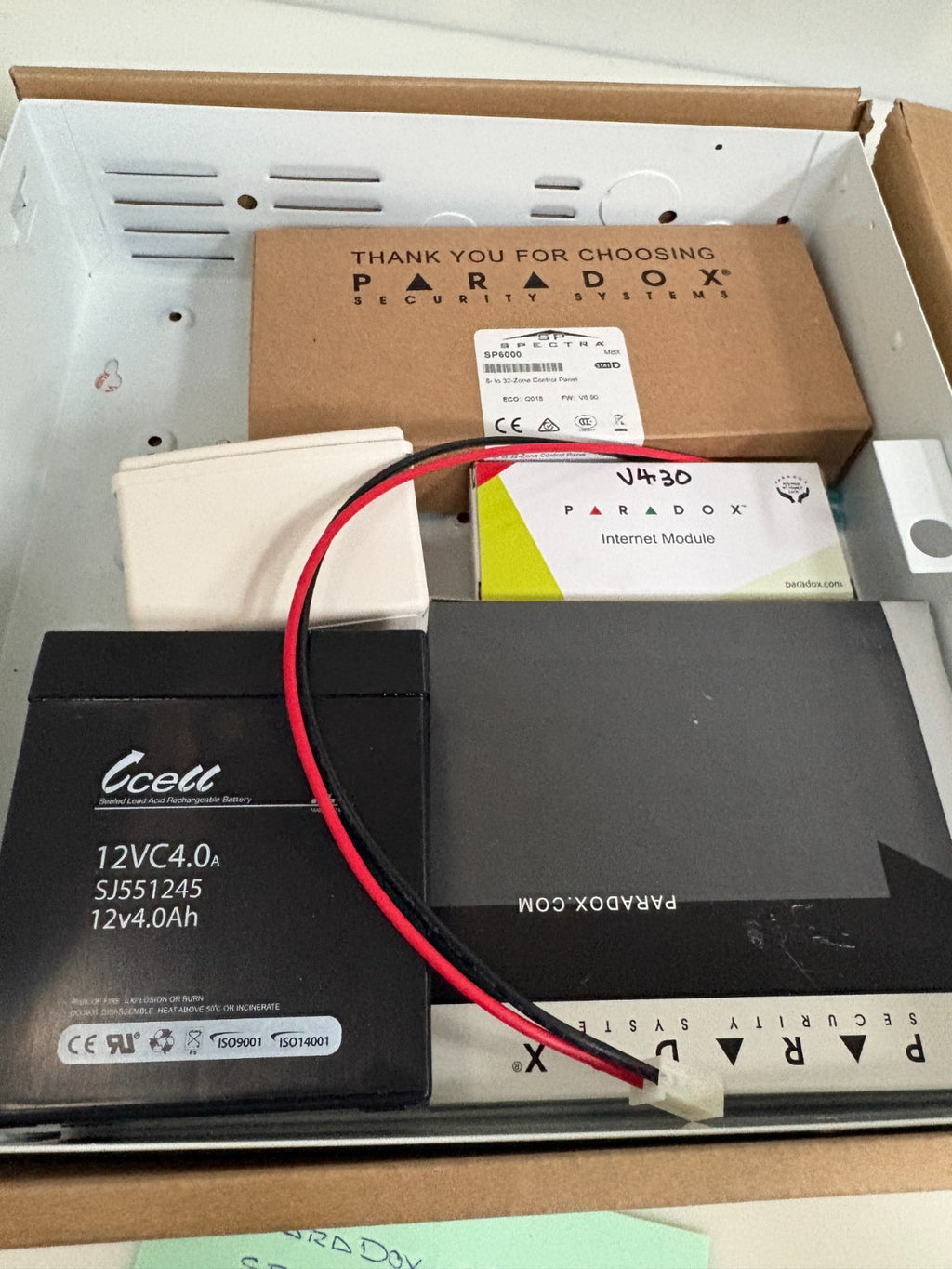 PARADOX SPECTRA SP6000 ALARM CENTRAL