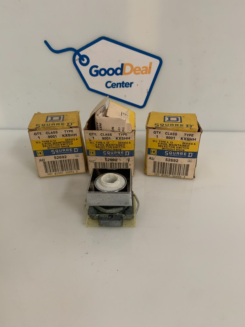 LOT OF 3 SQUARE D 4 POS SELECTOR SWITCH KXSH H 526920