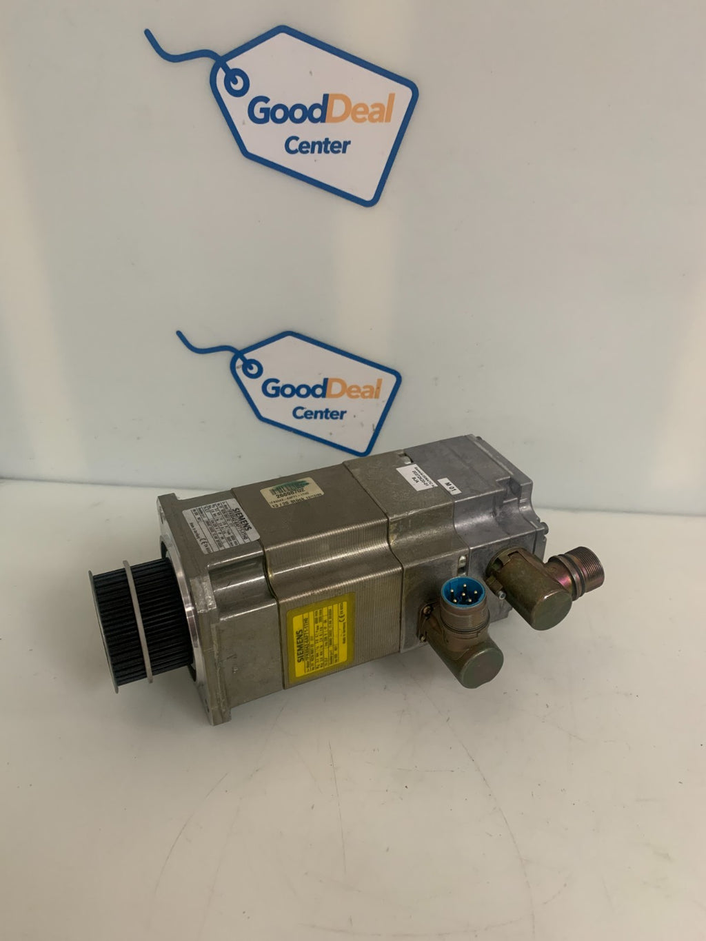 SIEMENS SERVO MOTOR 3-MOTOR DEMATIC 1FK6042-6AF71-1THO