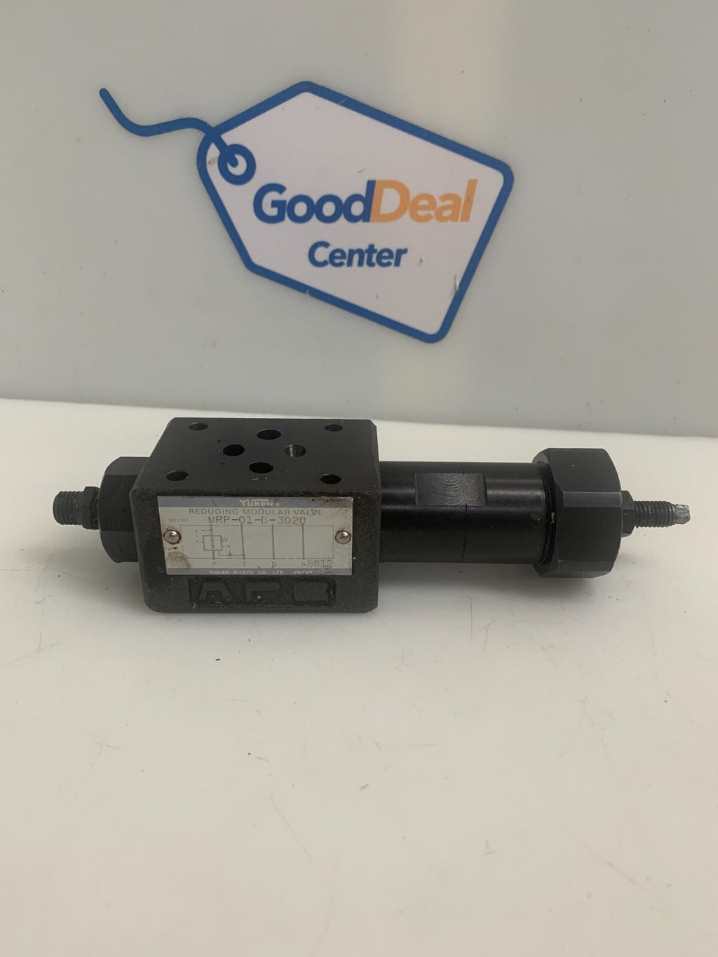 YUKEN  Pressure Reducing Modular Valve   MRP-01-B-3020