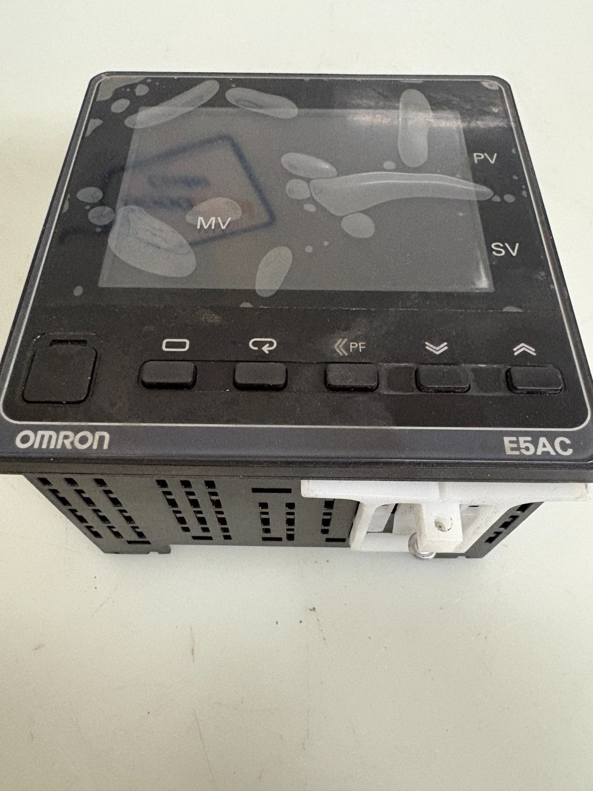 OMRON DIGITAL CONTROLLER E5AC-RR4A5M-000