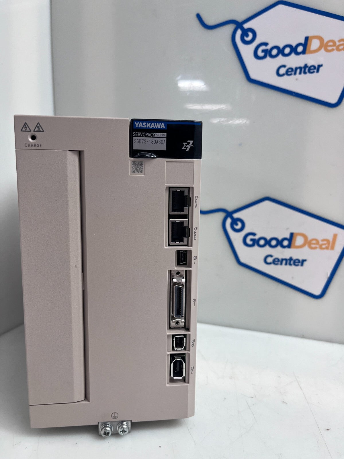 YASKAWA SGD7S-180A30A ServoPack 200V