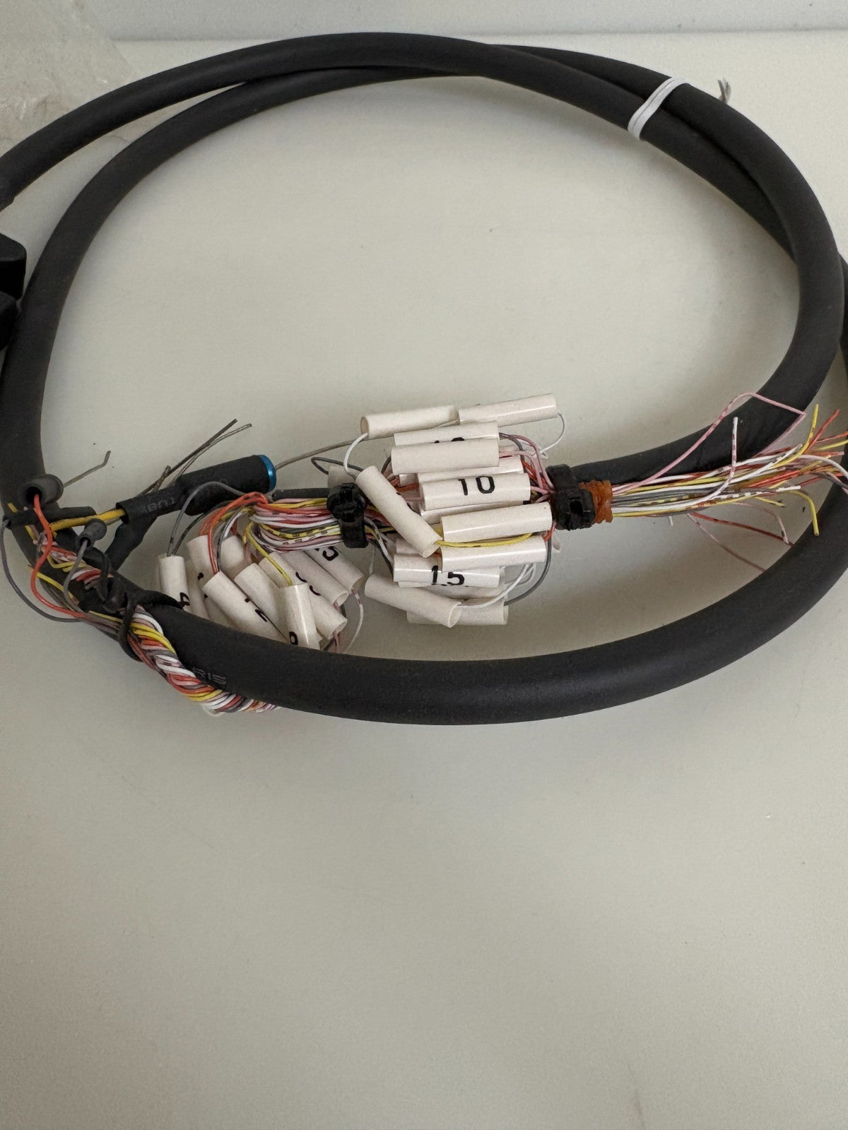 YASKAWA SERVO CABLE JZSP-CSI01-1-E