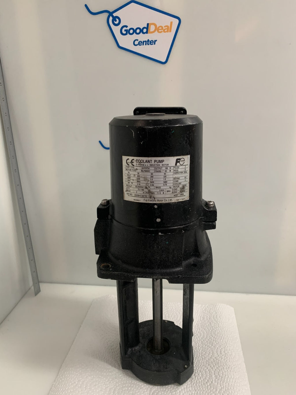 FUJI ELECTRIC COOLANT PUMP 3PH INDUCTION MOTOR VKP075A