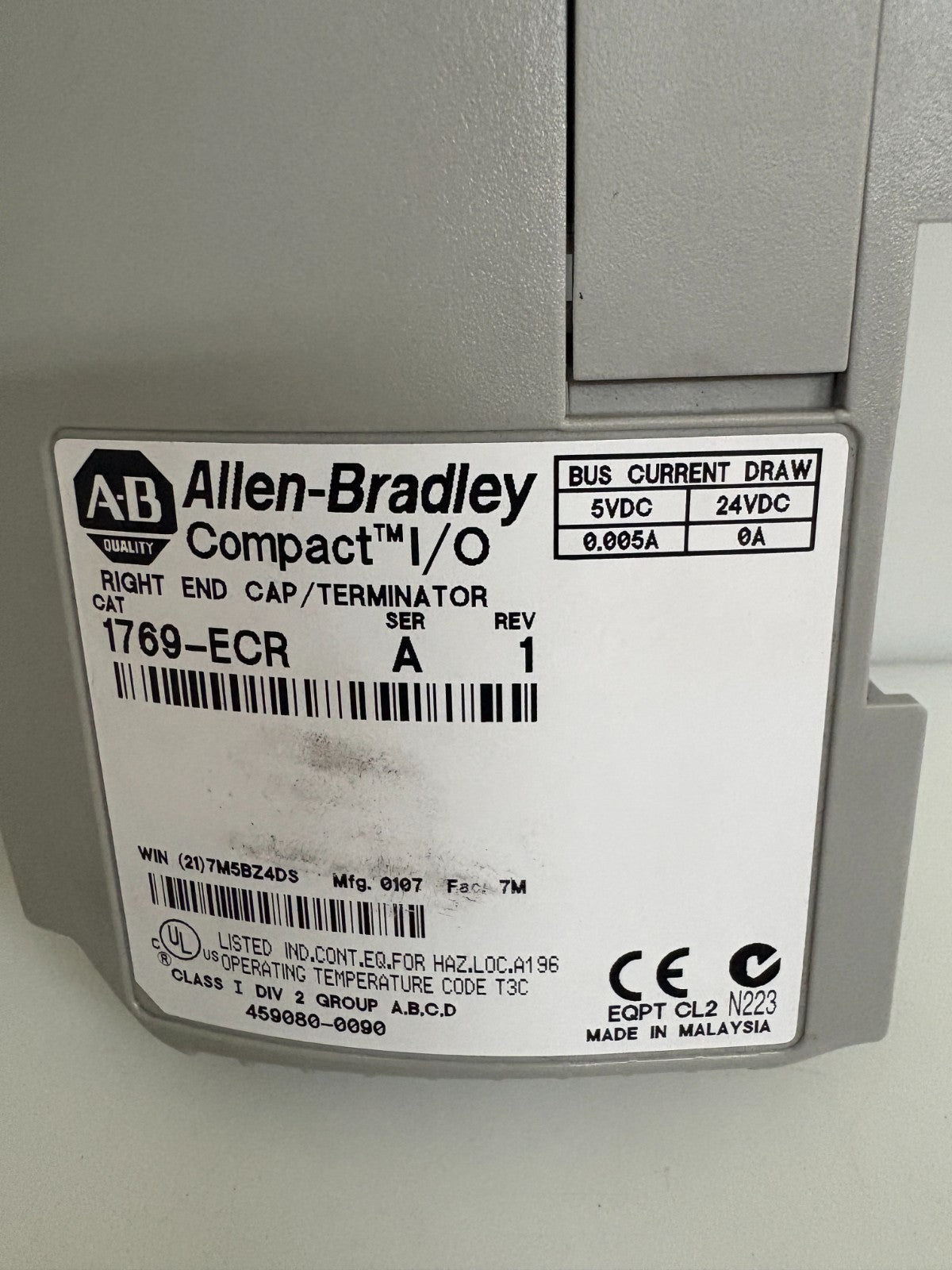 ALLEN BRADLEY RIGHT END CAP/TERMINATOR 1769-ECR A 11