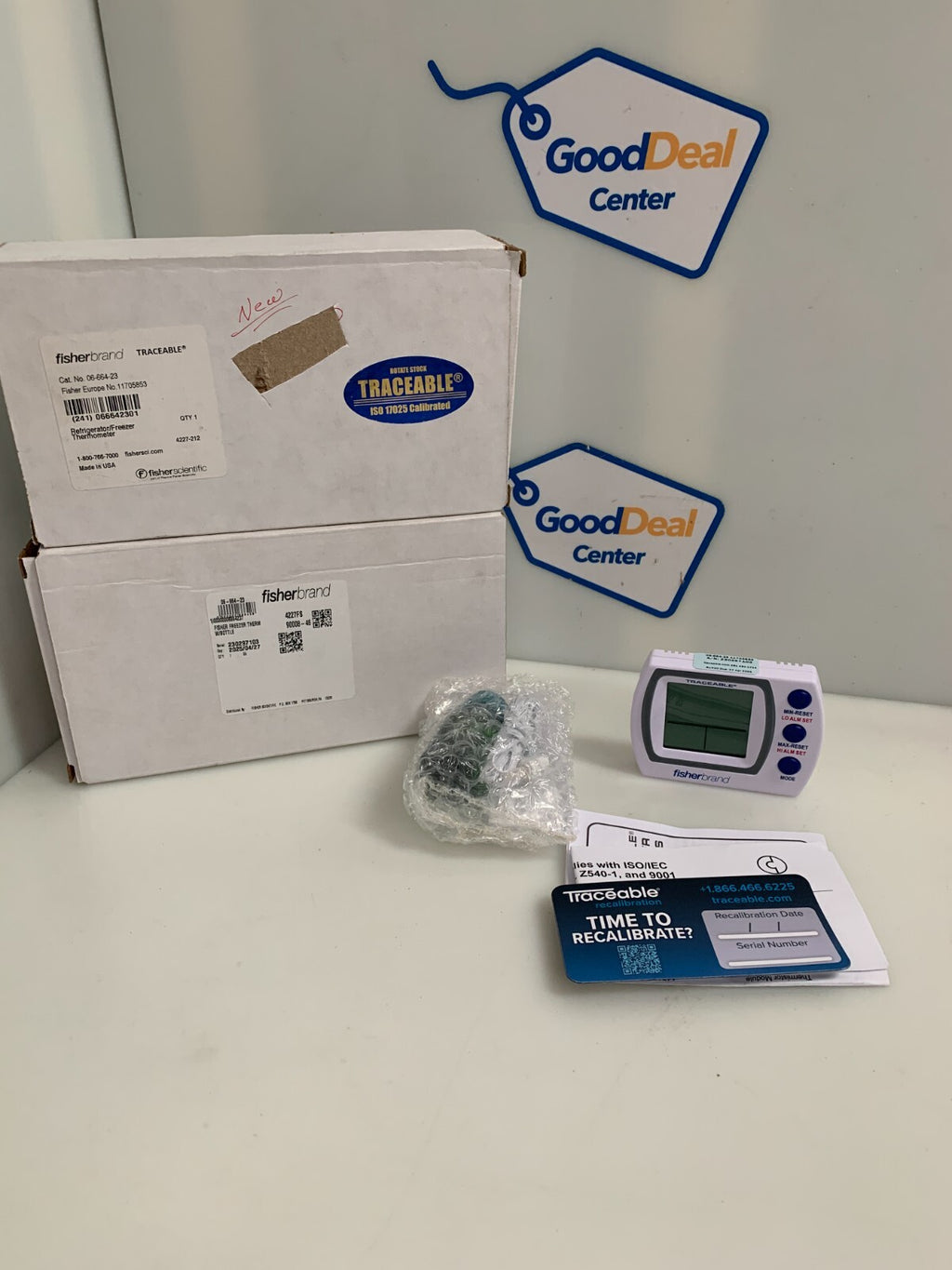 LOT OF 2 FISHER TRACEABLE FRIDGE/FREEZER ALARM THERMOMETER 06-664-23