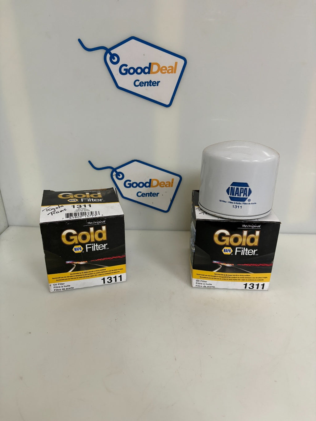 LOT OF 2 NAPA GOLD OIL FILTER #1311
