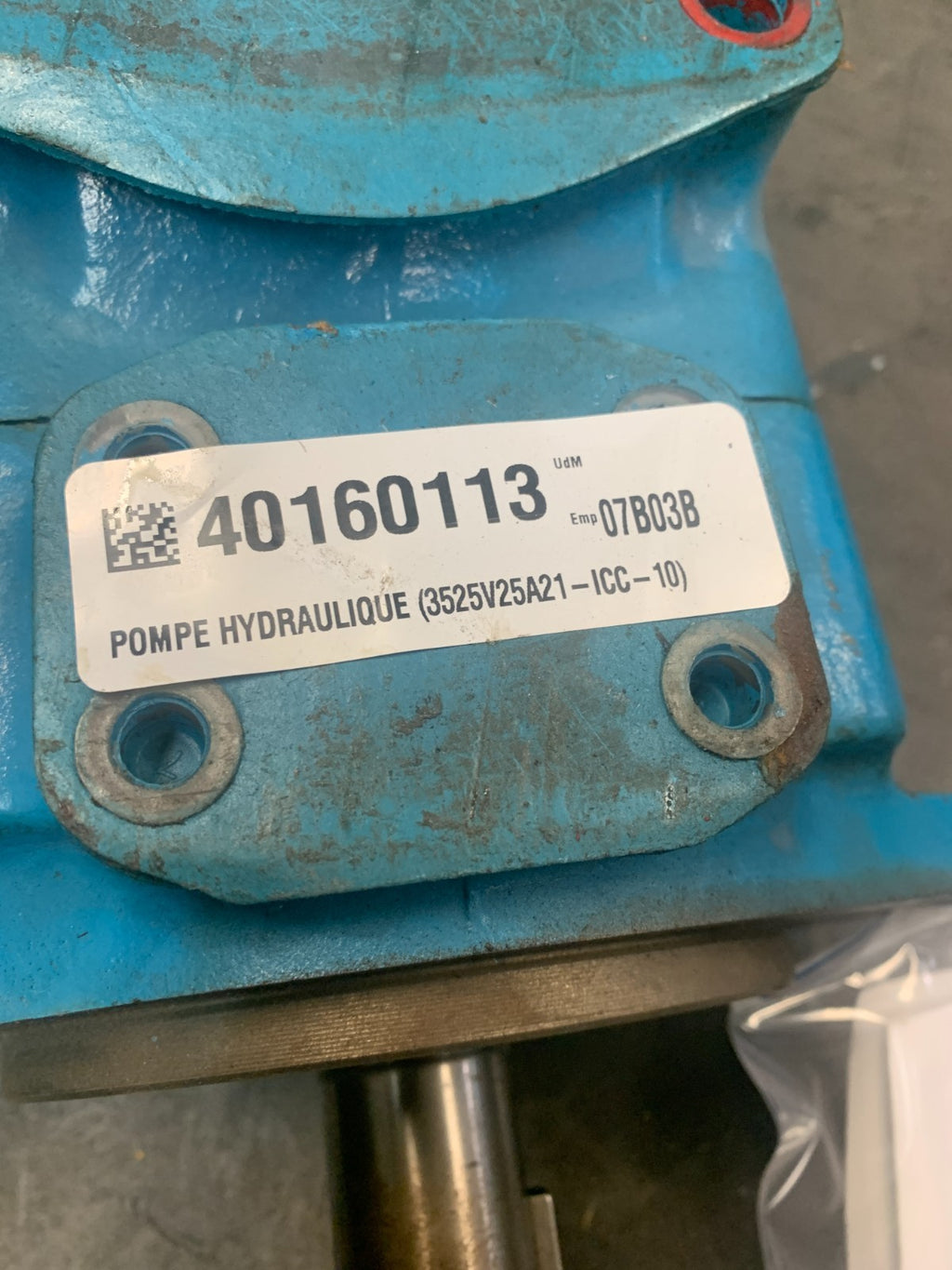 EATON VICKERS HYDRAULIC ROTARY VANE DOUBLE PUMP 3525V25A21-ICC-10
