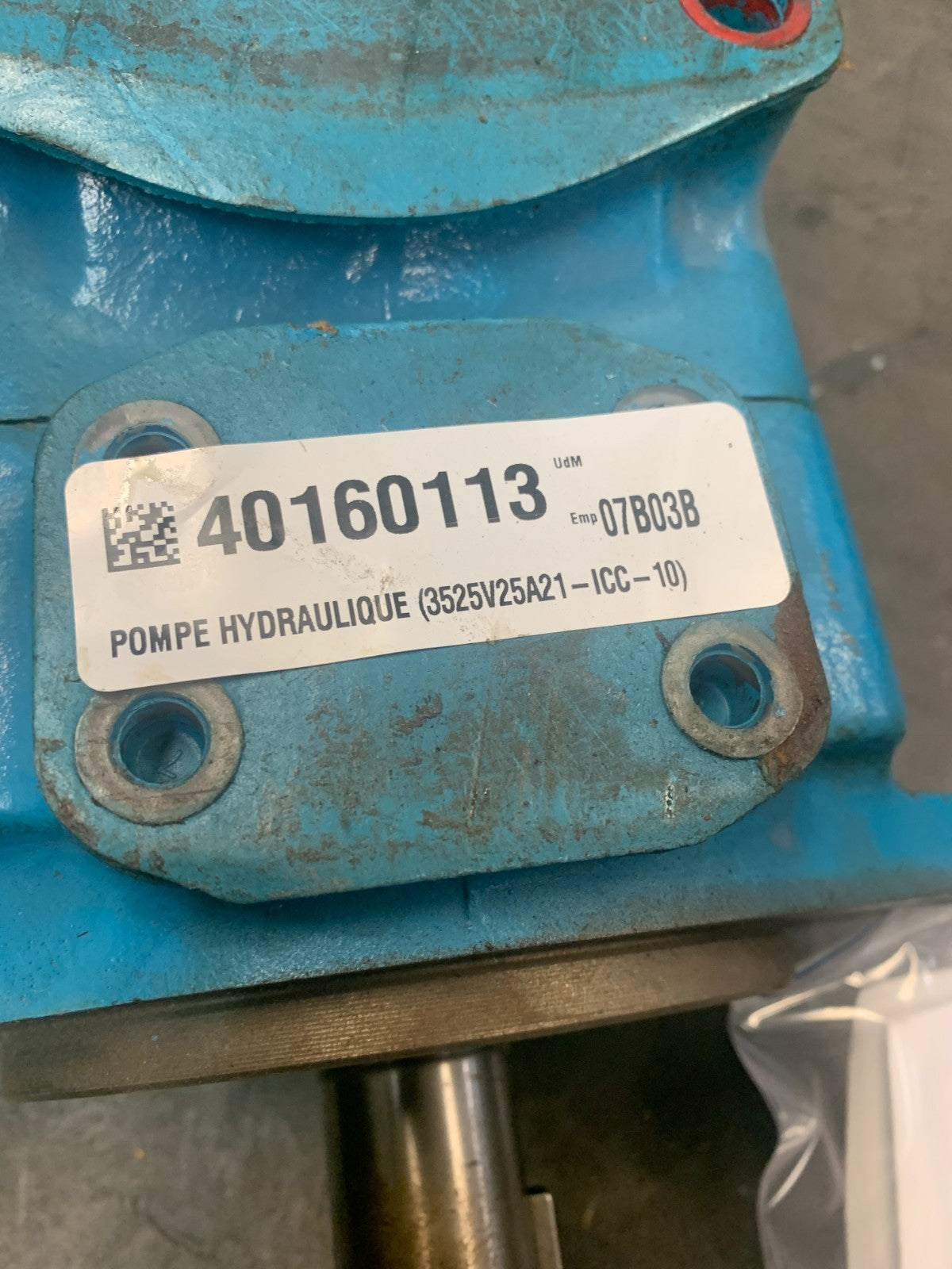 EATON VICKERS HYDRAULIC ROTARY VANE DOUBLE PUMP 3525V25A21-ICC-10