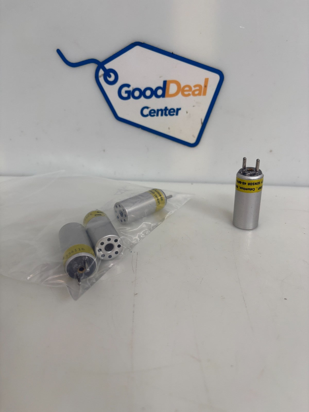 LOT OF 4 LIEBERT CORP HUMIDITY SENSOR 40-60 PERCENT #3344120