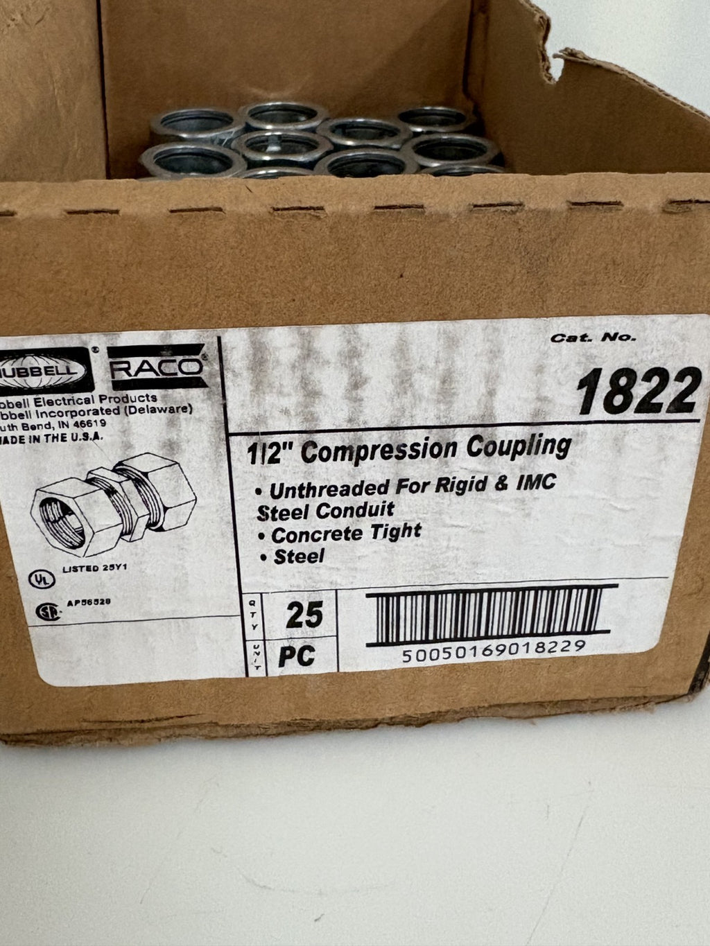 HUBBELL 1/2" COMPRESSION COUPLING #1822 BOX OF 254