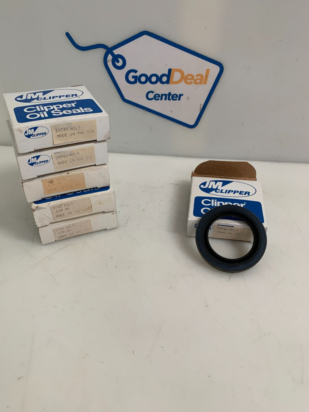 LOT OF 6 PARKER CLIPPER OIL SEALS 19740 H1L5 Z QTR 06