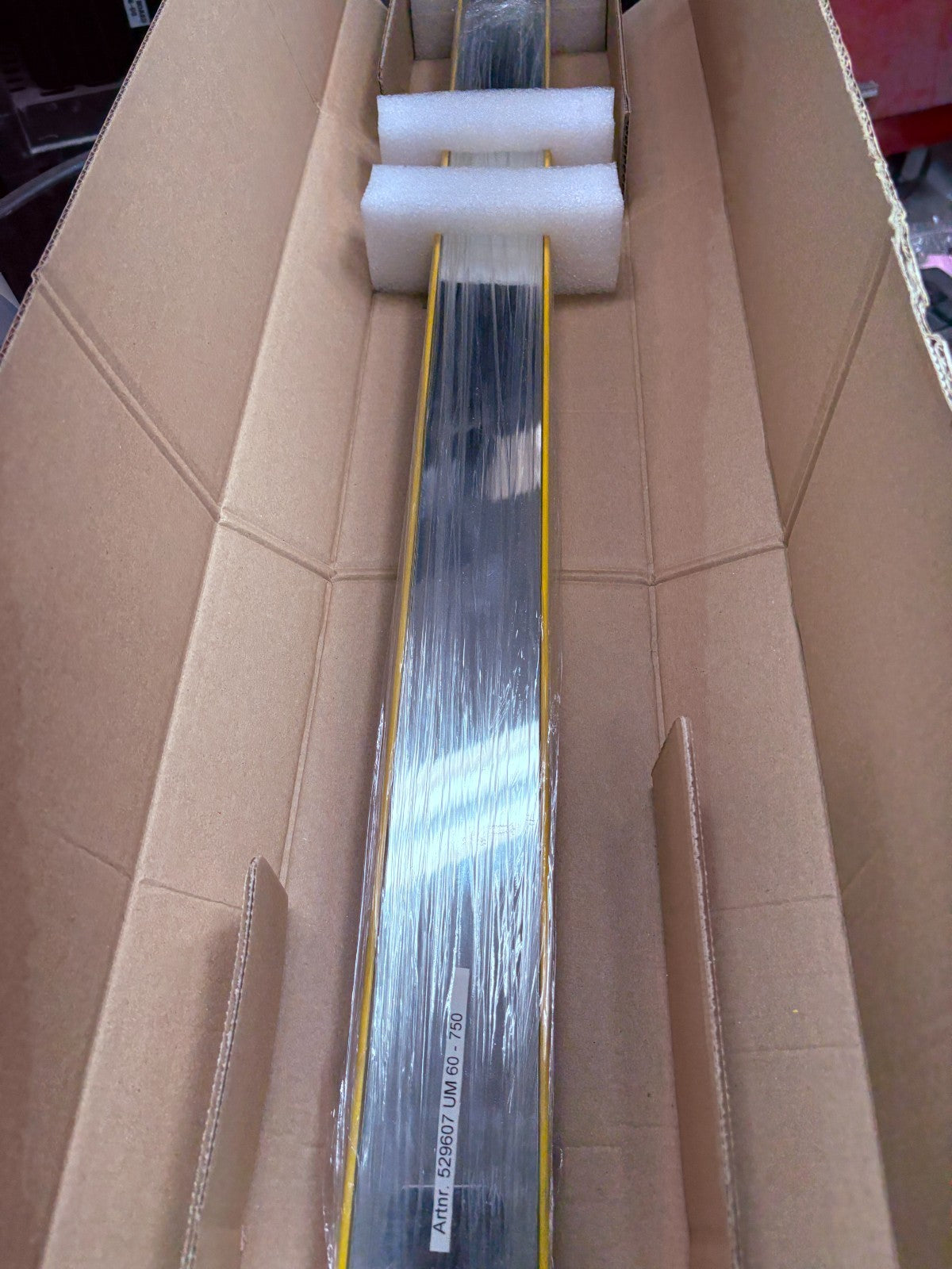 LEUZE SIEMENS MIRROR 529607 UM60-750 SIEMENS 3RG7845-1DP