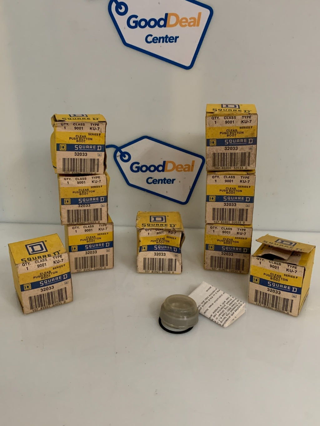 LOT OF 9 SQUARE D PROTECTIVE CAP0