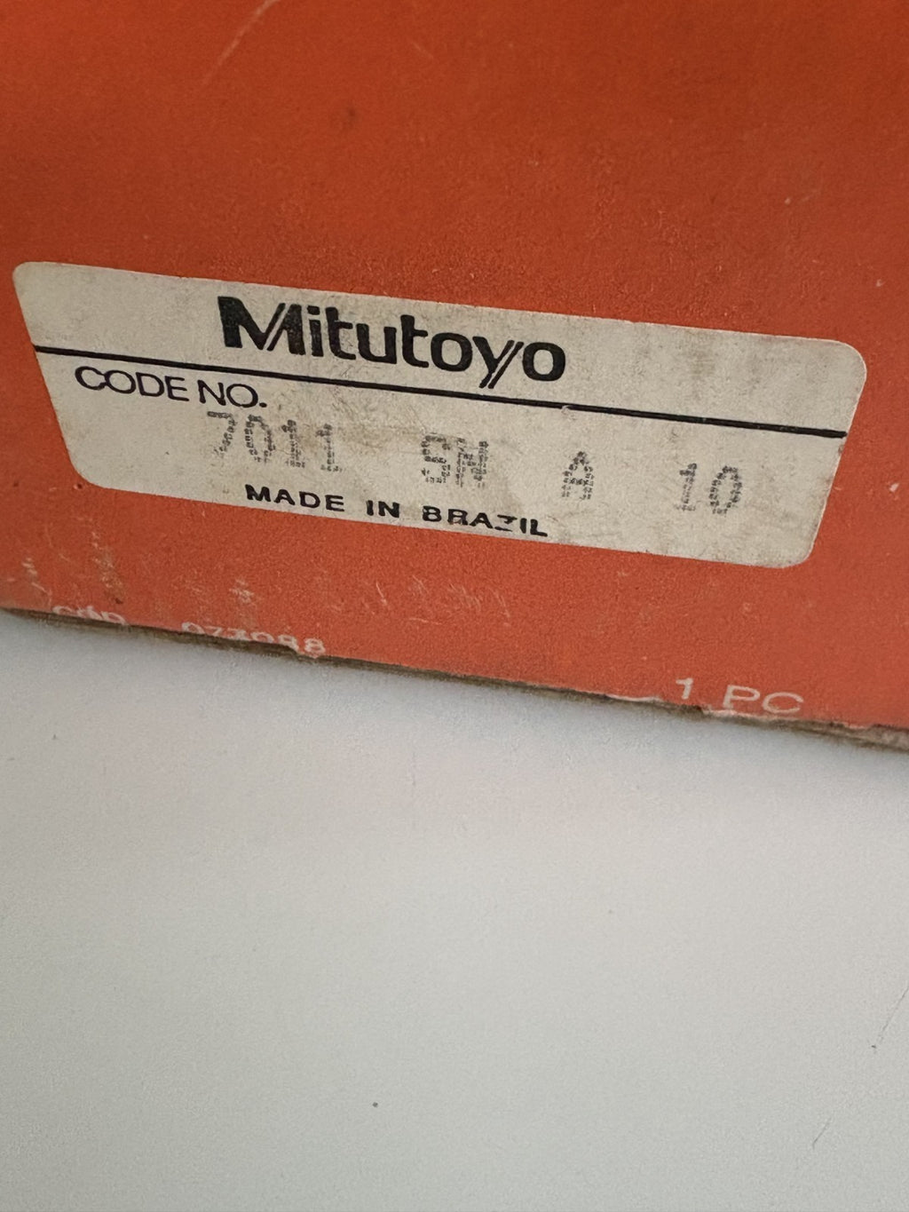 MITUTOYO MAGNETIC STAND #7011 SN A 10