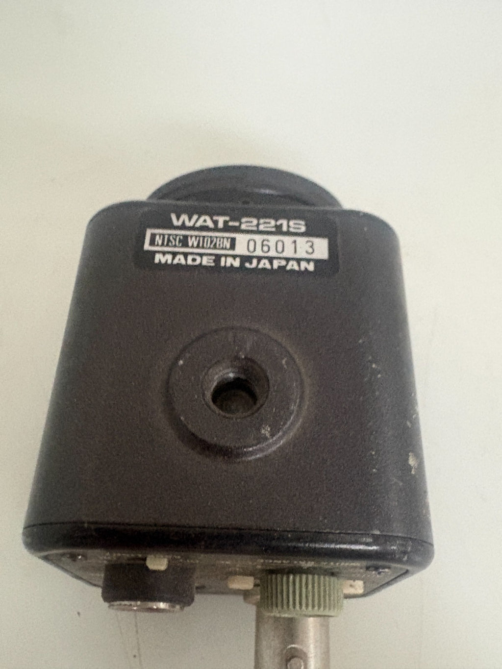 WATEC COLOR CCD INDUSTRIAL CAMERA WAT-221S2