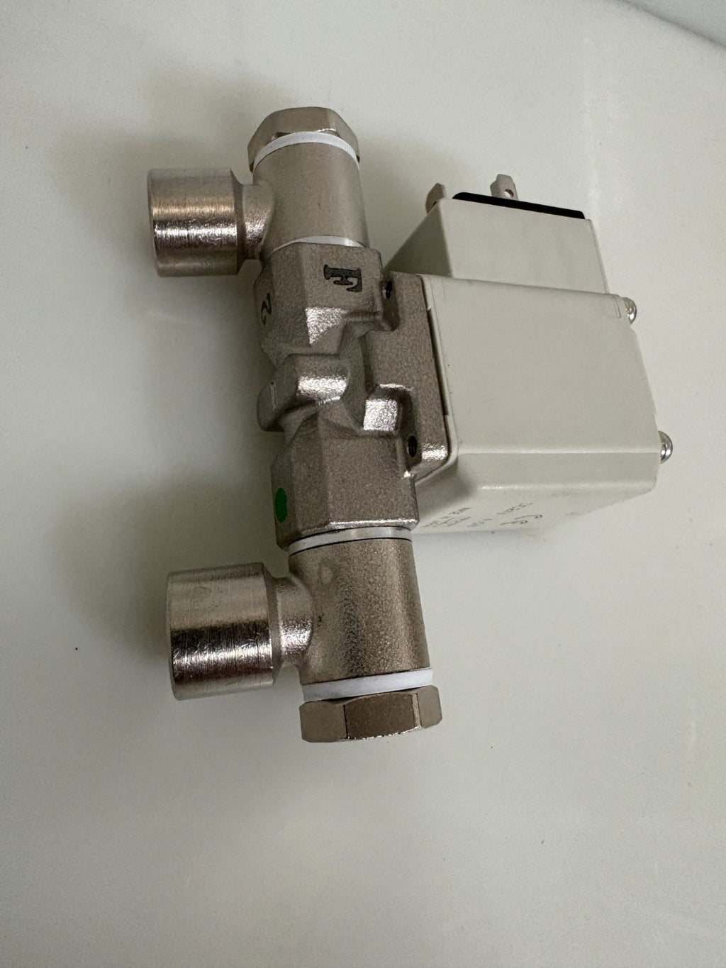 SMC SOLENOID VALVE VX214LZ3AA