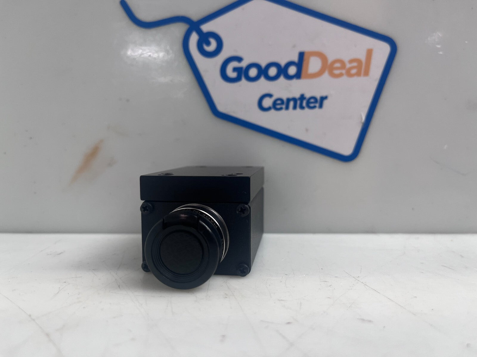 BASLER  A641f   Camera  w/SCHNEIDER Kreuznach Red Lens 25,5 093