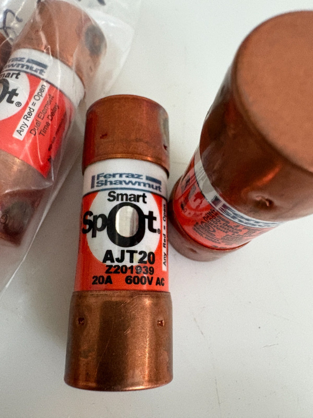 LOT OF 6 FERRAZ SHAWMUT 20 AMP 600V AJT20 SMART SPOT FUSE1