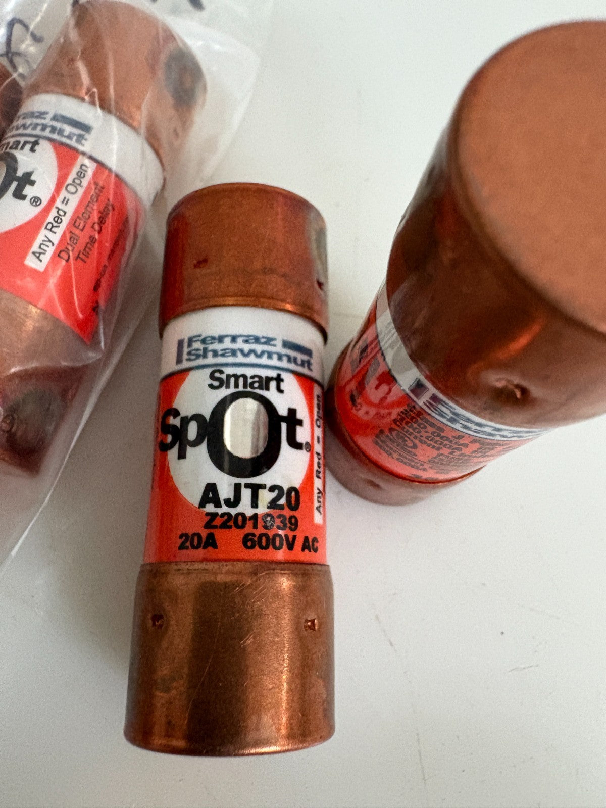 LOT OF 6 FERRAZ SHAWMUT 20 AMP 600V AJT20 SMART SPOT FUSE1