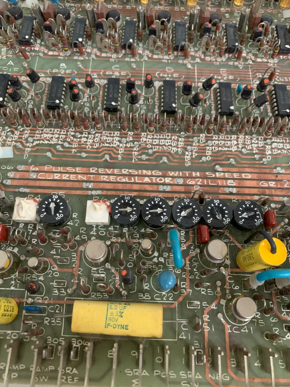 GE FANUC 6 PULSE REVERSING WITH SPEED CURRENT REGULATOR 621L118 GR 2 "7"4