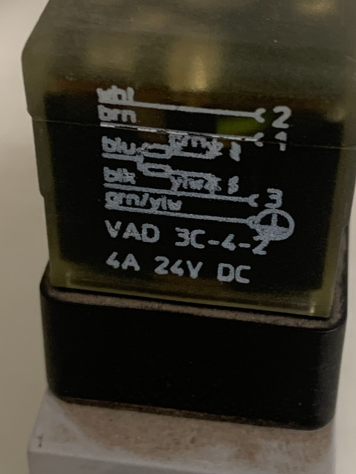 FESTO PRESSURE SWITCH PEV-1/4-B-OD 175250 W/CABLE2