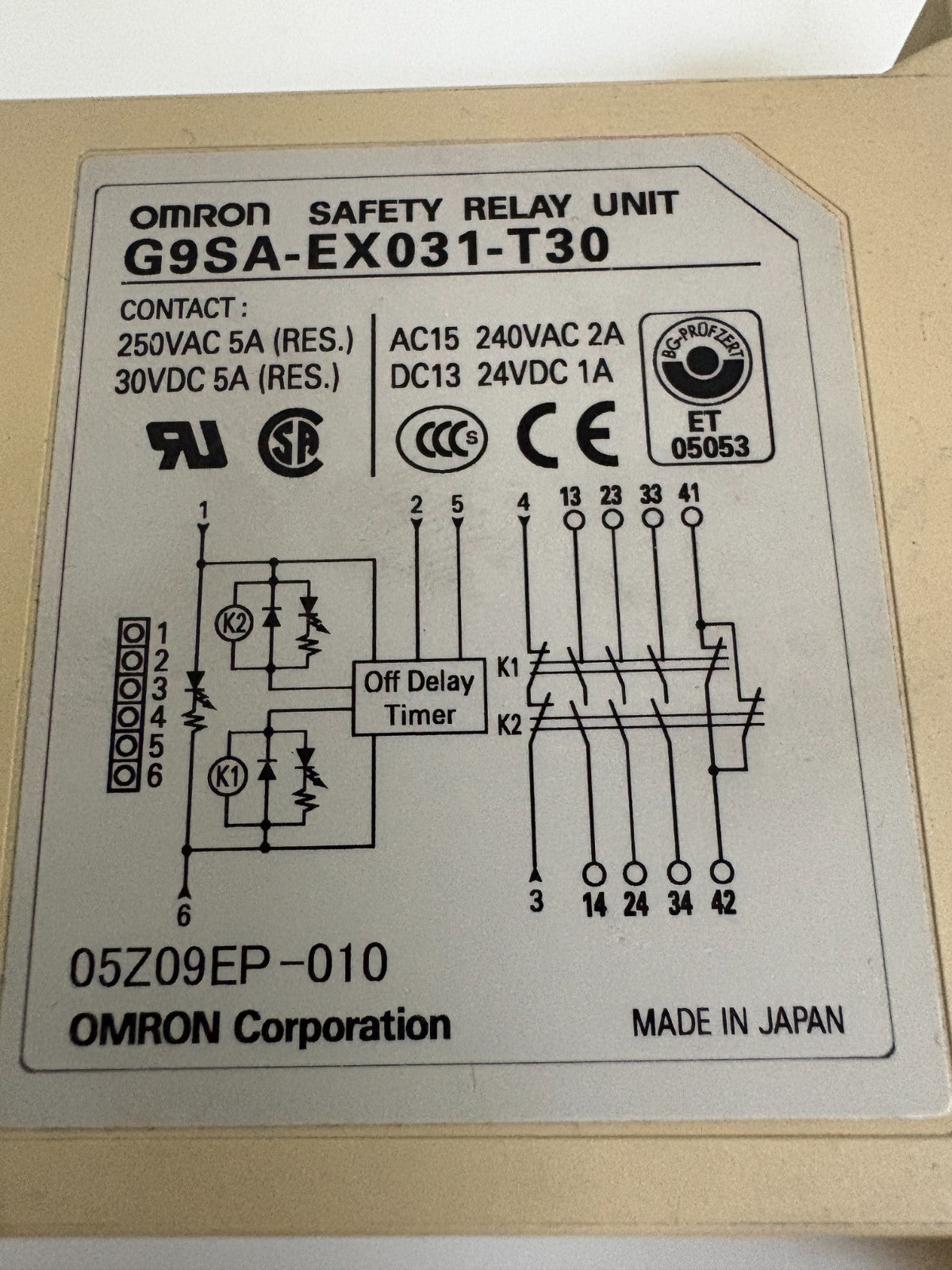 OMRON SAFETY RELAY G9SA-EX031-T30