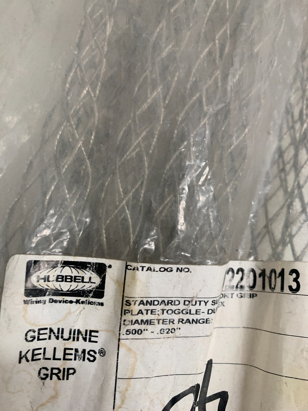 HUBBELL WIRING SYSTEMS 02201013 CABLE GRIP 530 LB3