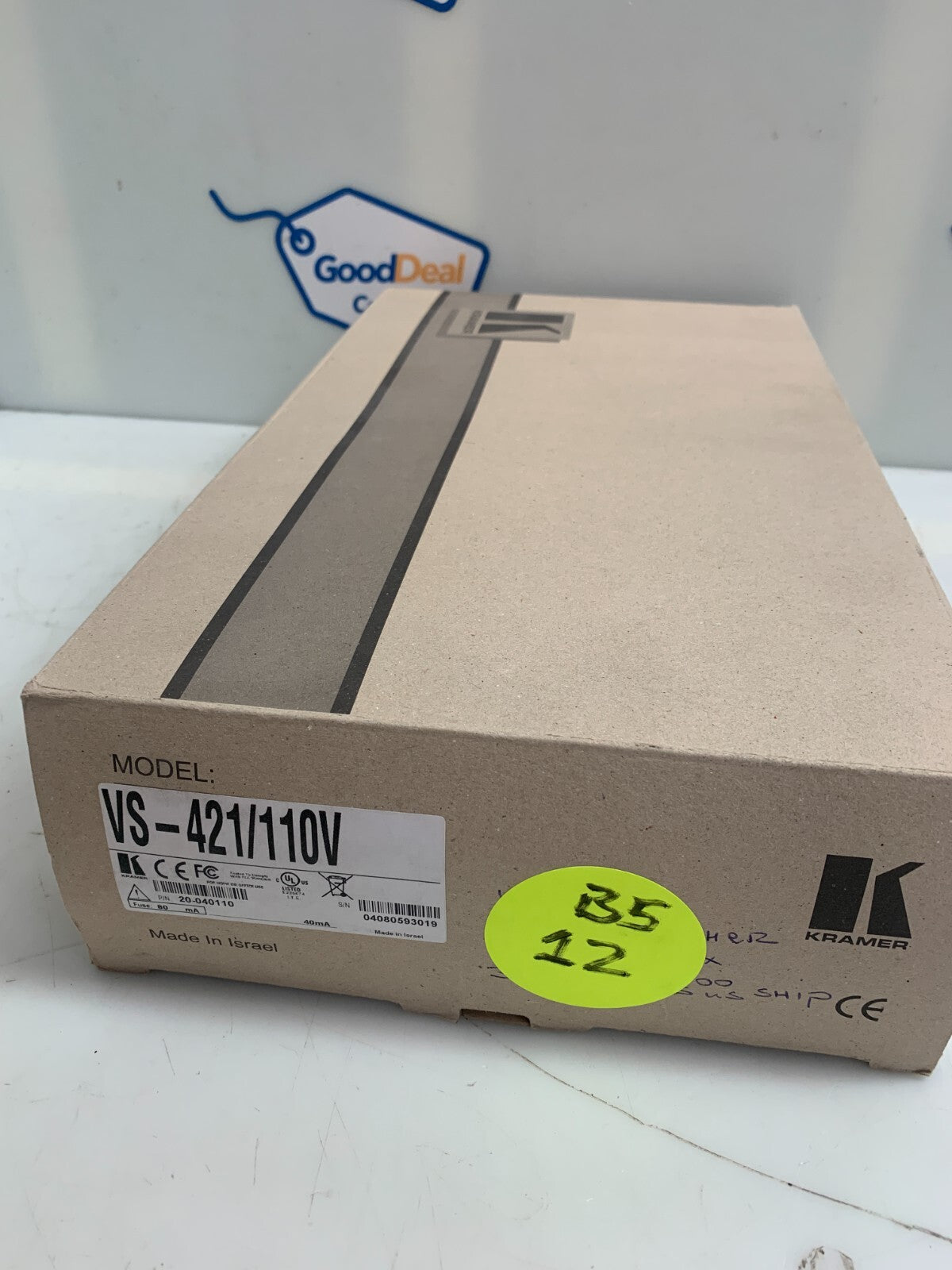 NEW - KRAMER VS-421/110V Video Audio Switcher