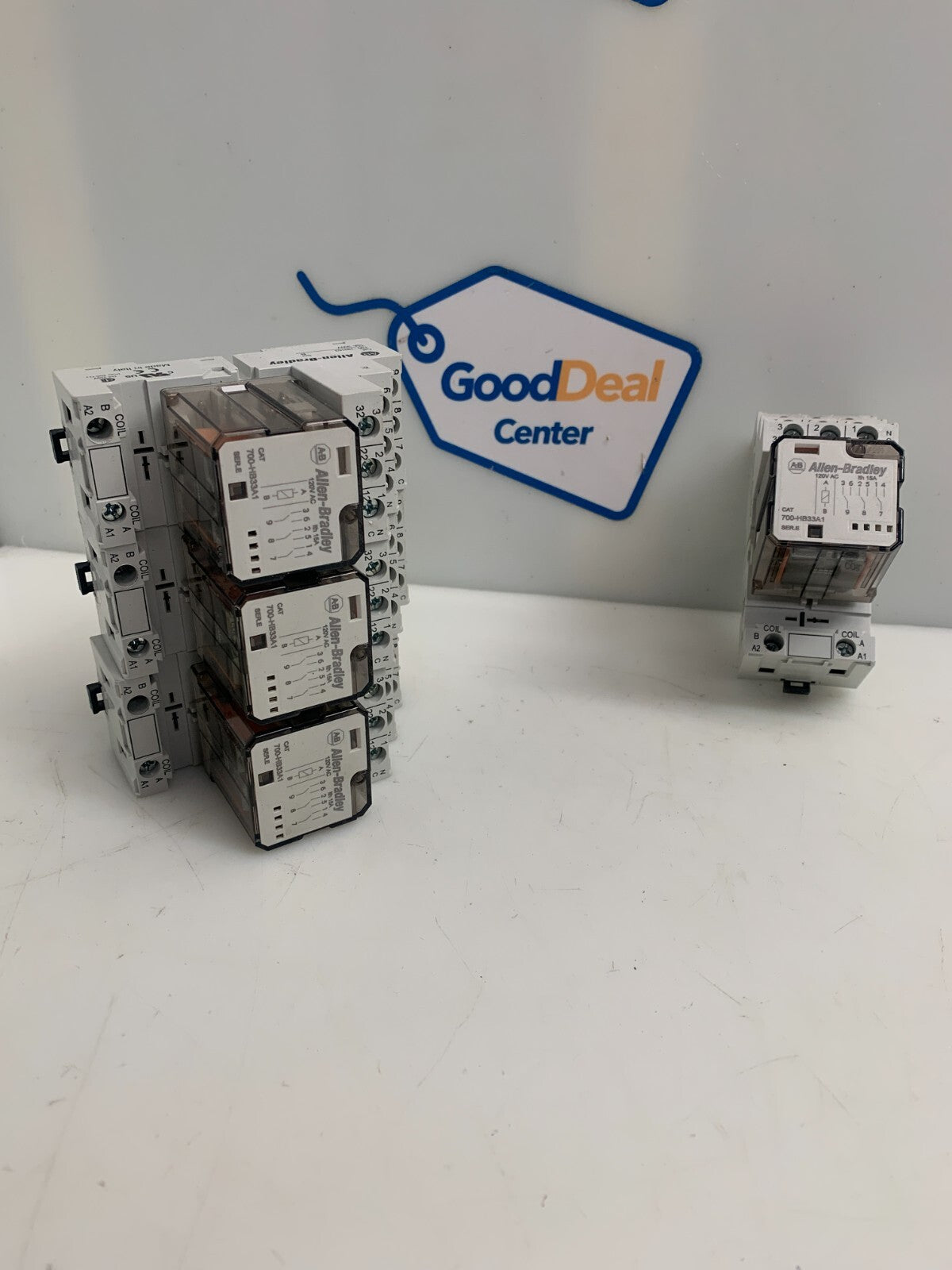 Lot of 4 Allen Bradley 700-HB33A1 Ser E w/ 700-HN153 Ser B