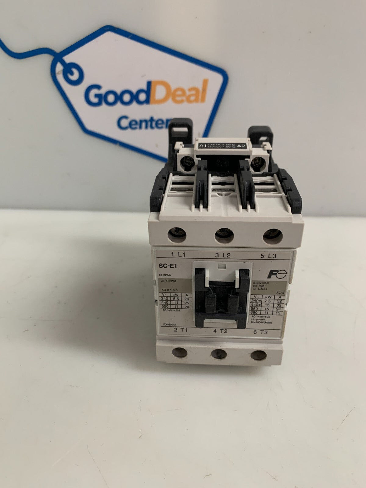 FUJI MAGNETIC CONTACTOR SC-E1 SE 32 AA