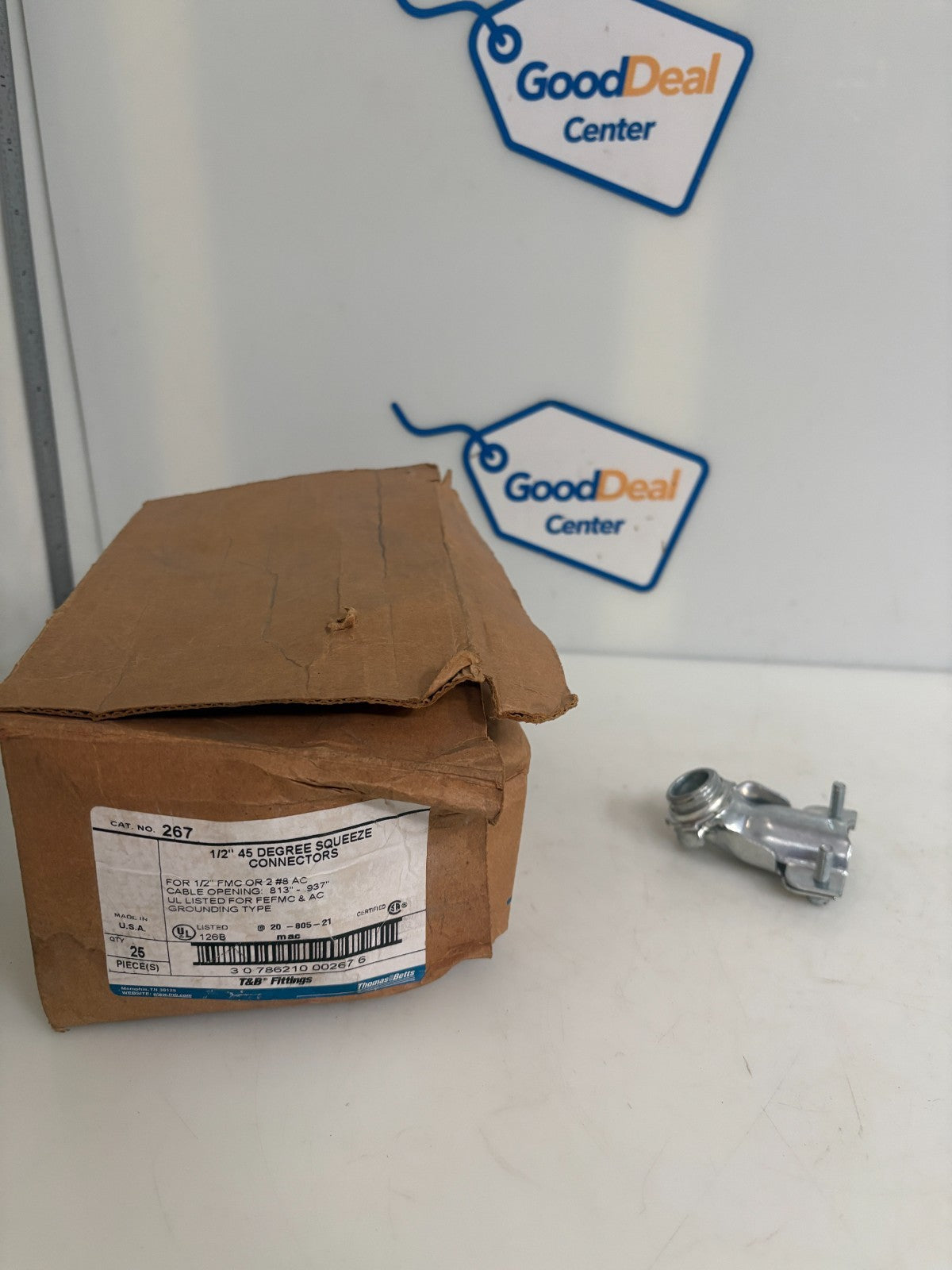 LOT OF 24 THOMAS & BETTS 1/2" 45 DEGREE SQUEEZE CONNECTORS