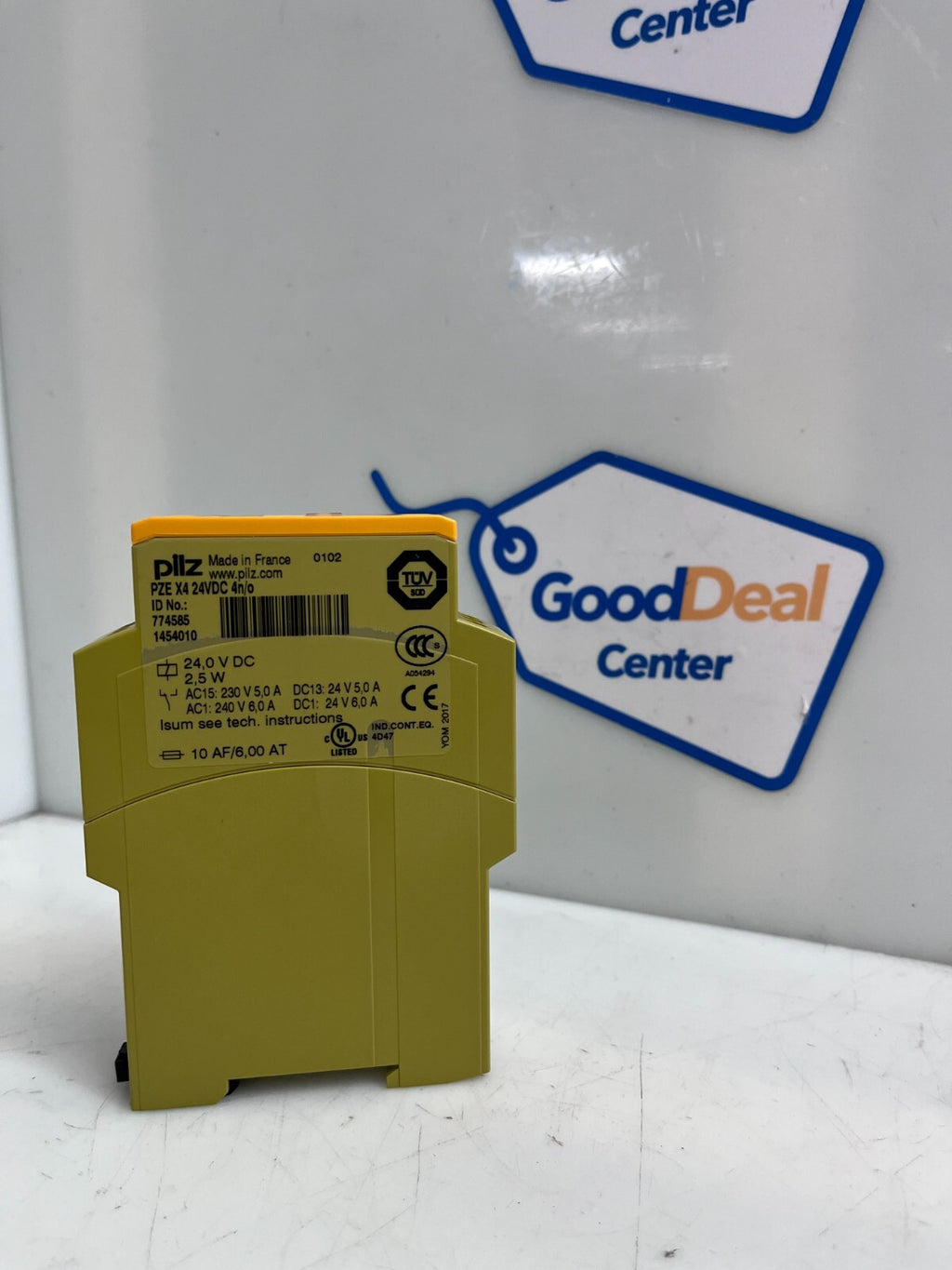 PILZ 774585 PNOZ X4 24VDC 4n/o  Safety Relay