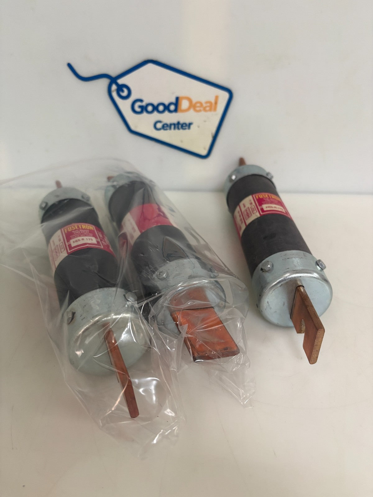 LOT OF 3 FUSETRON TIME DELAY FUSE FRS-R-1750