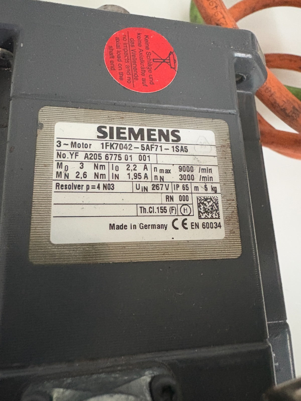 SIEMENS SERVO MOTOR 1PK7042-5AF71-1SA5