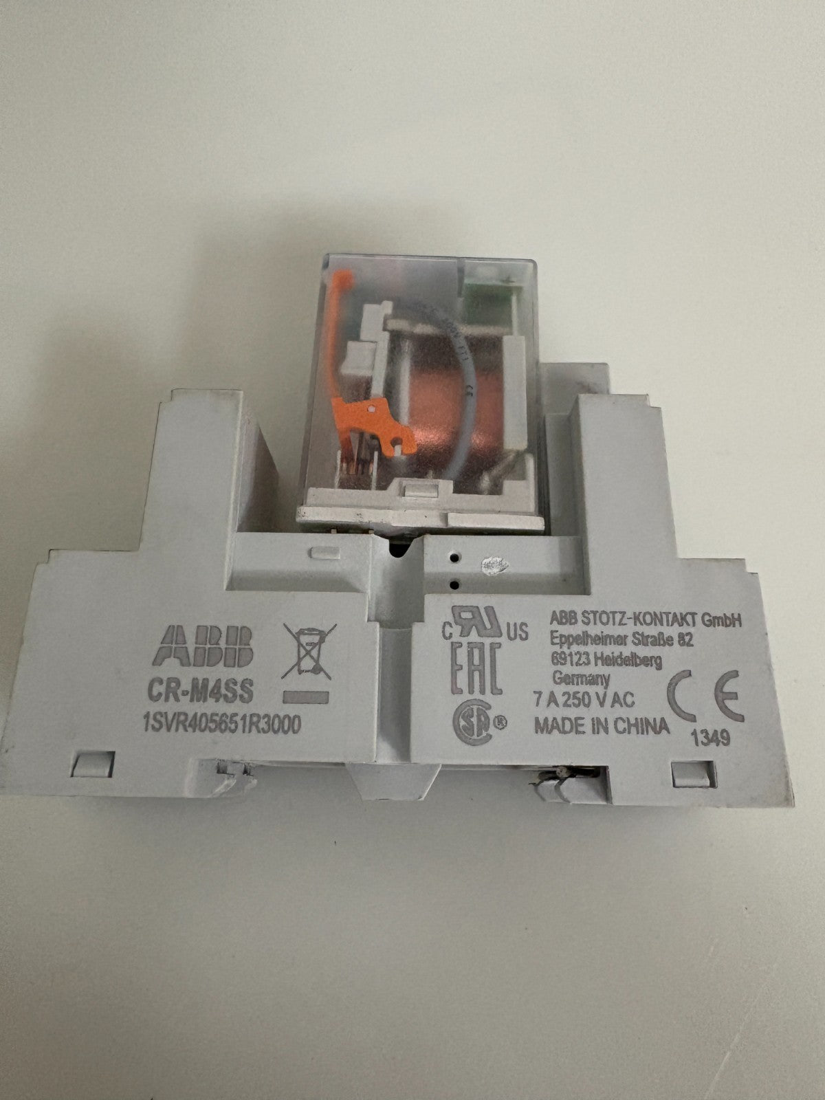 ABB RELAY MODULE CR-M024 DC2L W/ABB CR-M4SS BASE AND CR P/M22 PROTECTIVE MODULE